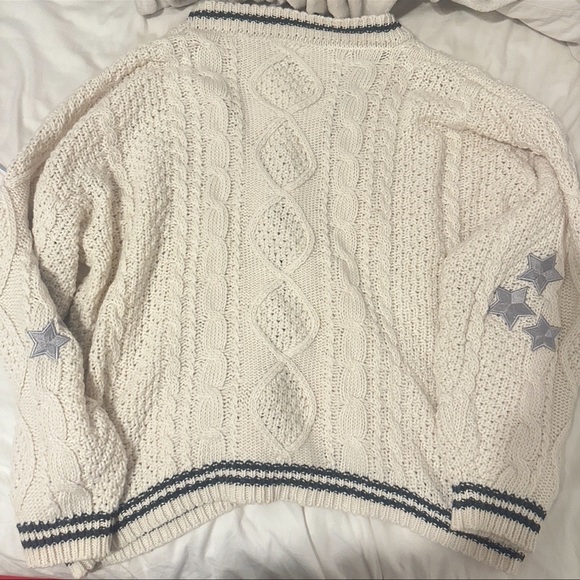 Taylor Swift Cardigan M/L 2024 Folklore Cardigan Size M/L New NWOT - Picture 7 of 9
